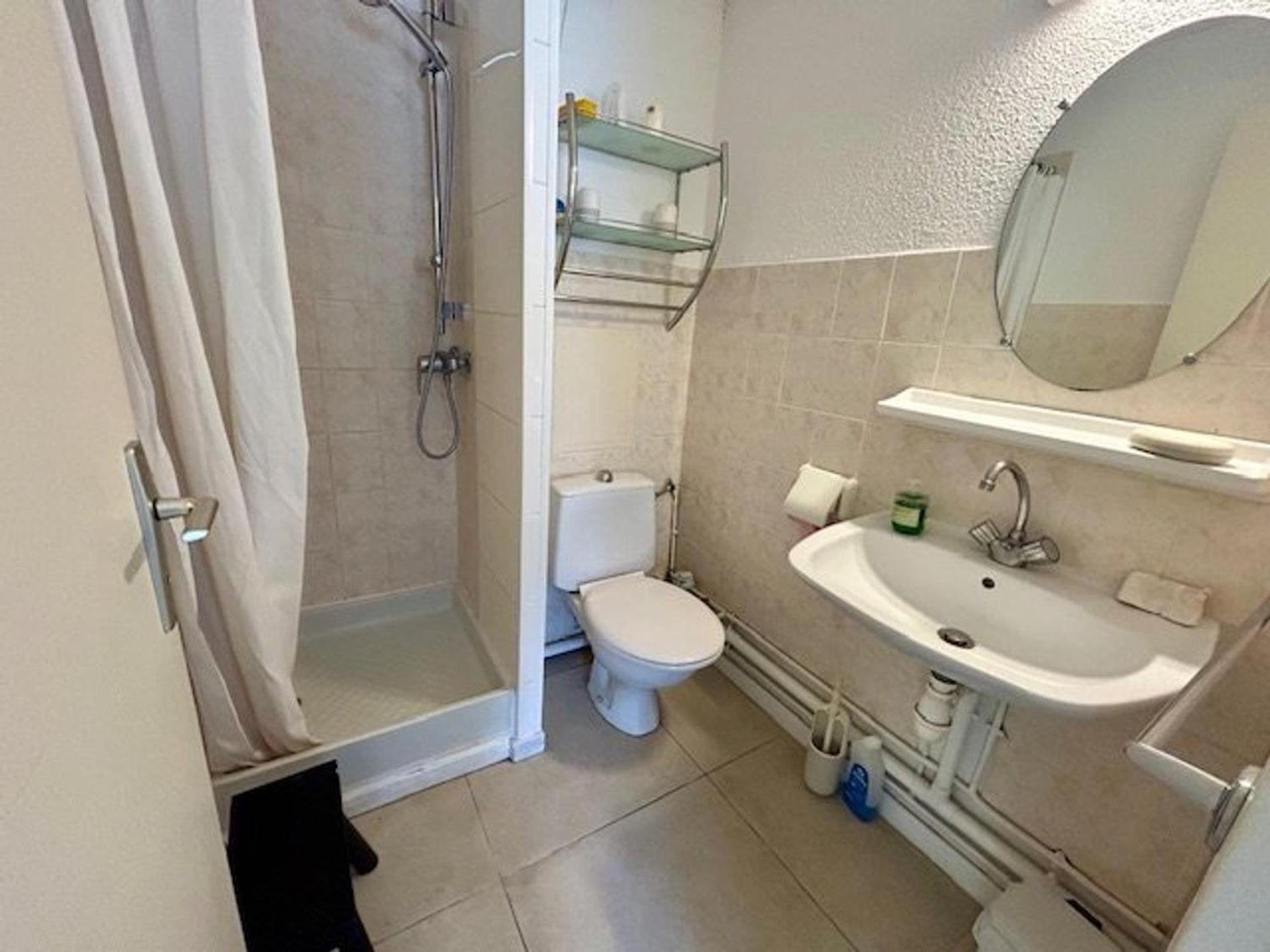 Appartement T2 A Royan, 4 Pers., Proche Plage Et Commerces, Parking, Balcon, Confortable Et Equipe - Fr-1-494-60 Eksteriør bilde