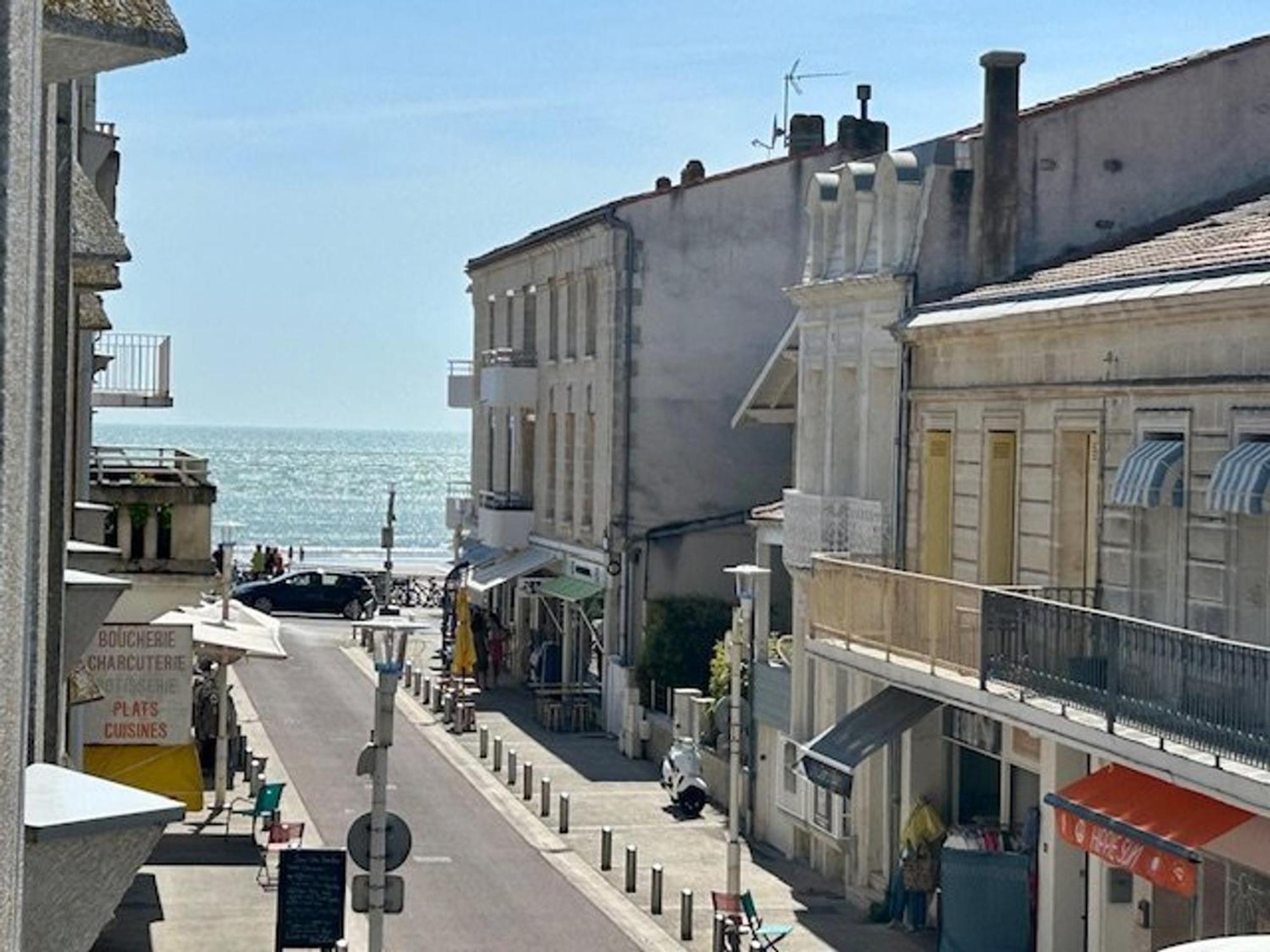 Appartement T2 A Royan, 4 Pers., Proche Plage Et Commerces, Parking, Balcon, Confortable Et Equipe - Fr-1-494-60 Eksteriør bilde